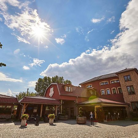 Olawian Hotel Olawa Ngoại thất bức ảnh