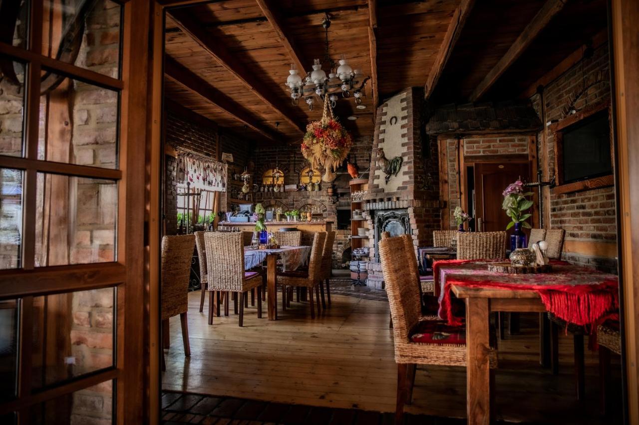 Olawian Hotel Olawa Ngoại thất bức ảnh