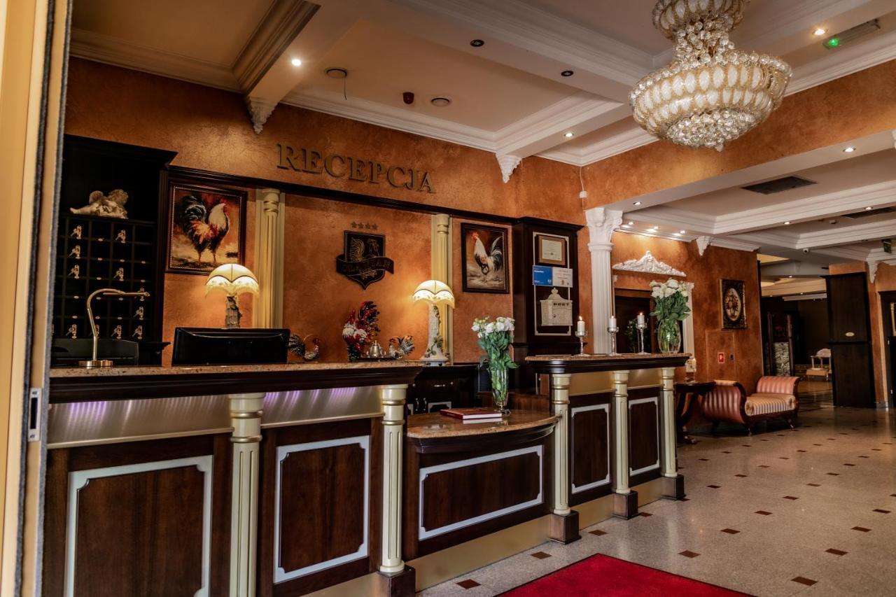 Olawian Hotel Olawa Ngoại thất bức ảnh