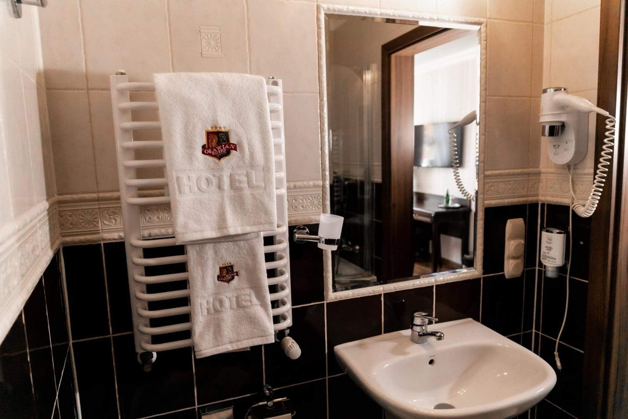 Olawian Hotel Olawa Ngoại thất bức ảnh