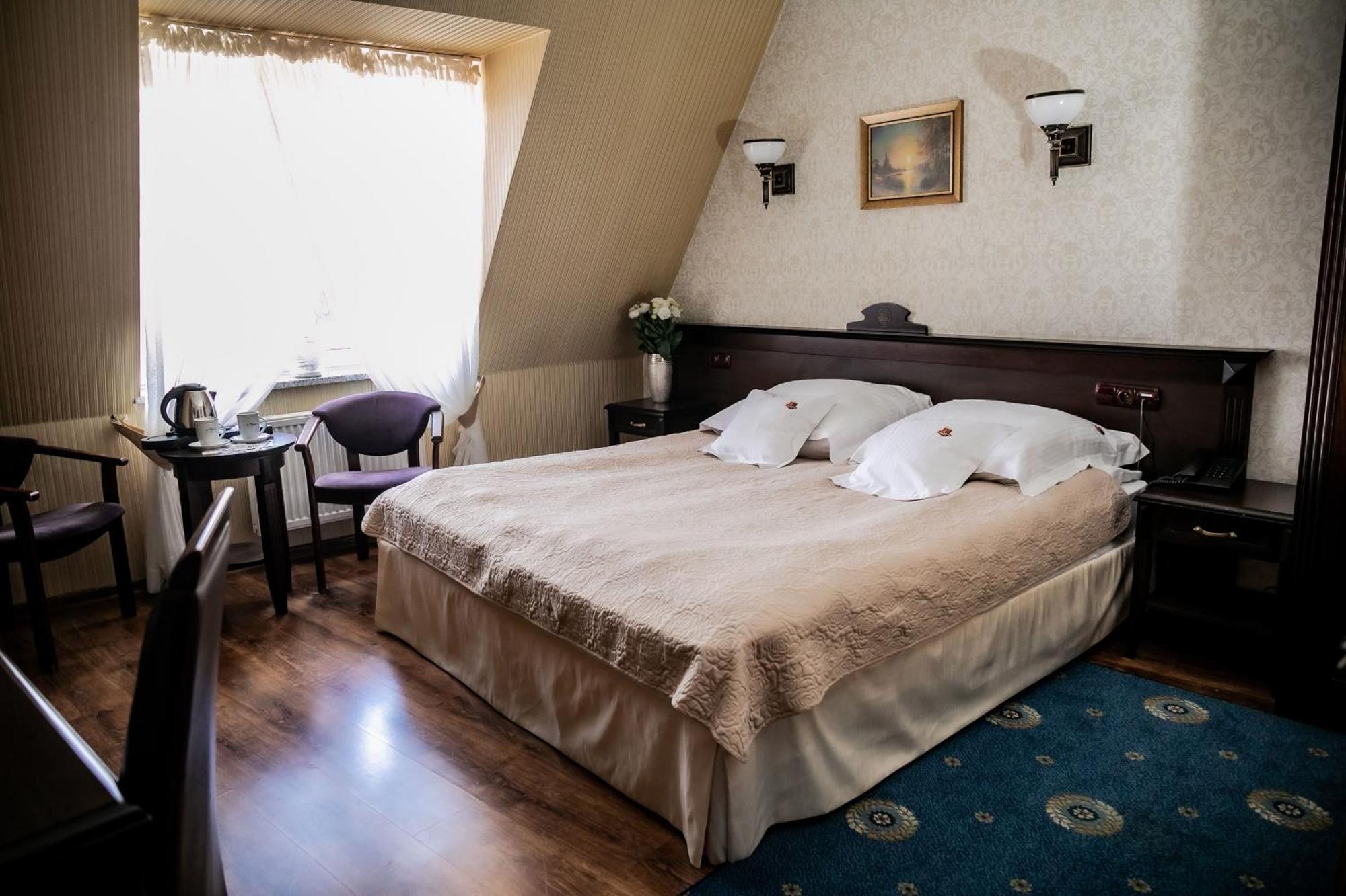 Olawian Hotel Olawa Ngoại thất bức ảnh
