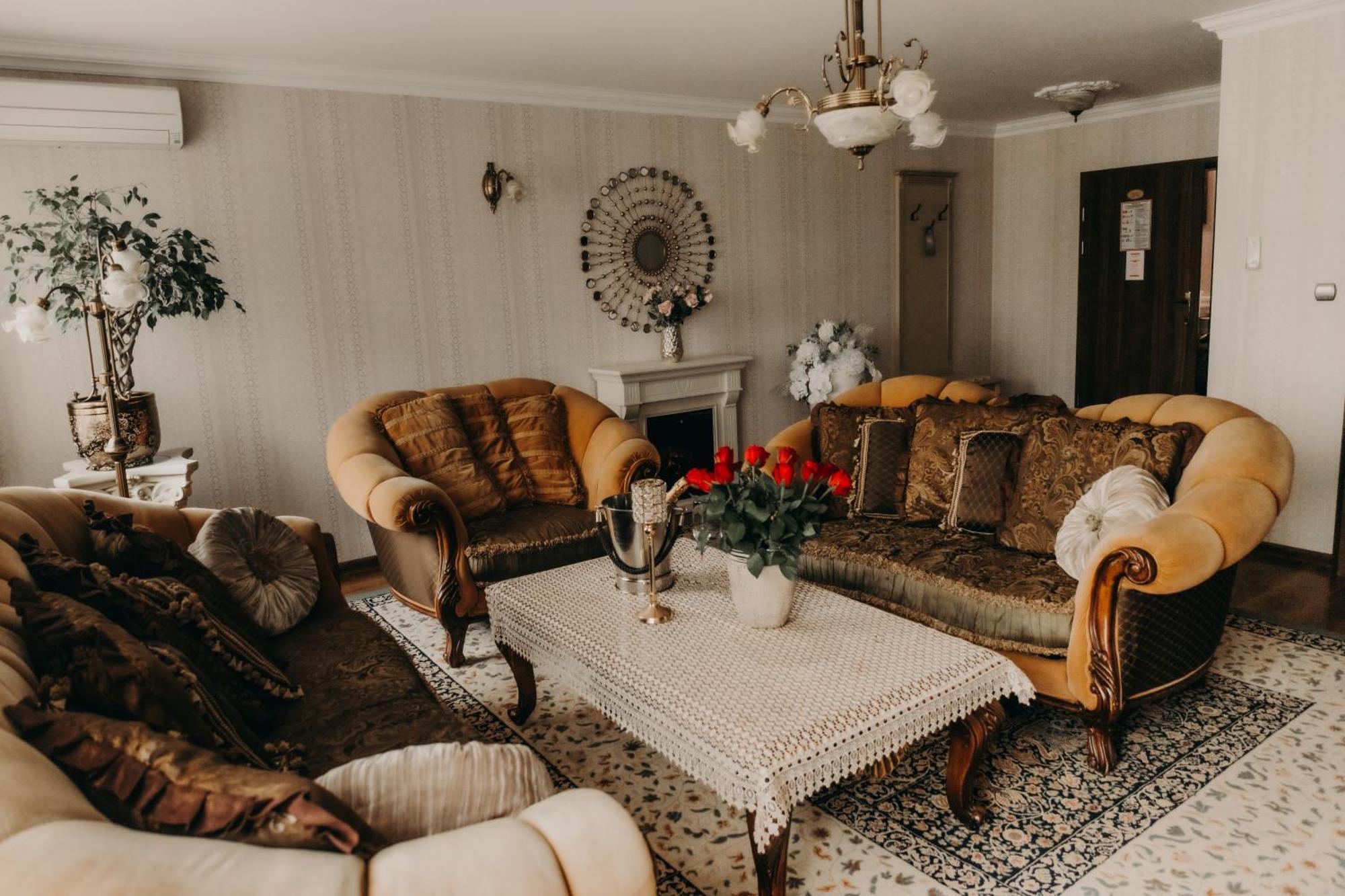 Olawian Hotel Olawa Ngoại thất bức ảnh